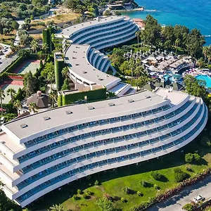 The Grand Blue Sky International Kuşadası
